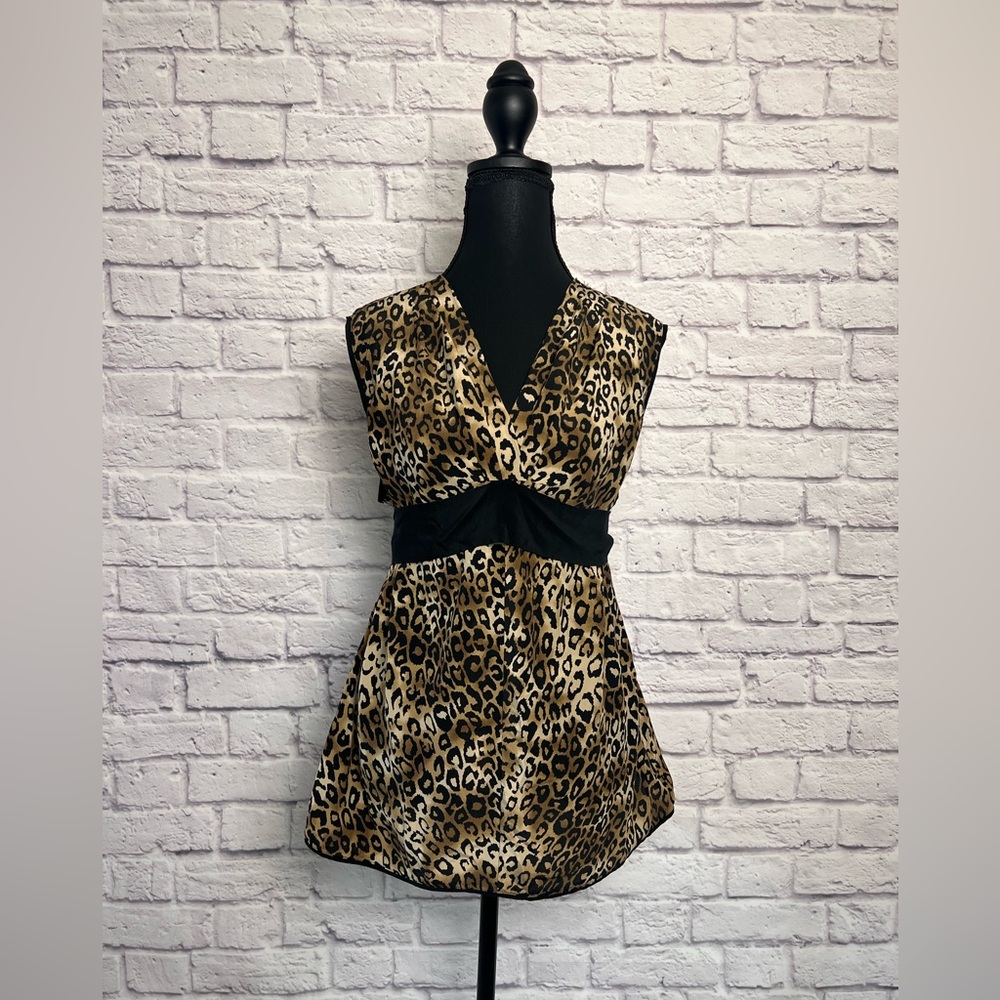 Alfani 100% Silk Sleeveless Top with Side Zip Closure size 16W